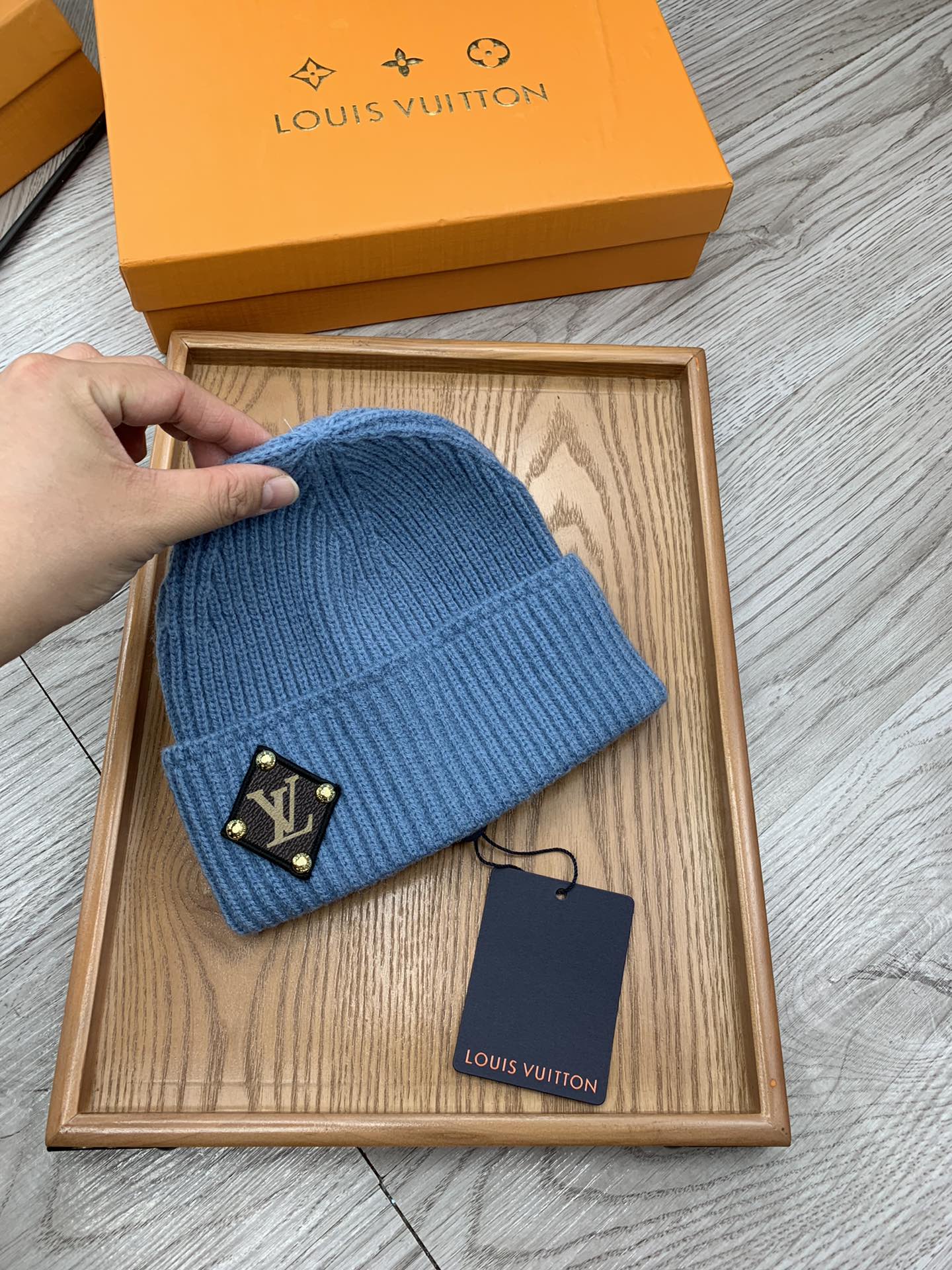 。L家。福利！！【细毛线针织单帽】新款上架，特别实惠的一个系列帽子，面料：细毛线。密度紧致！毛线针织面料