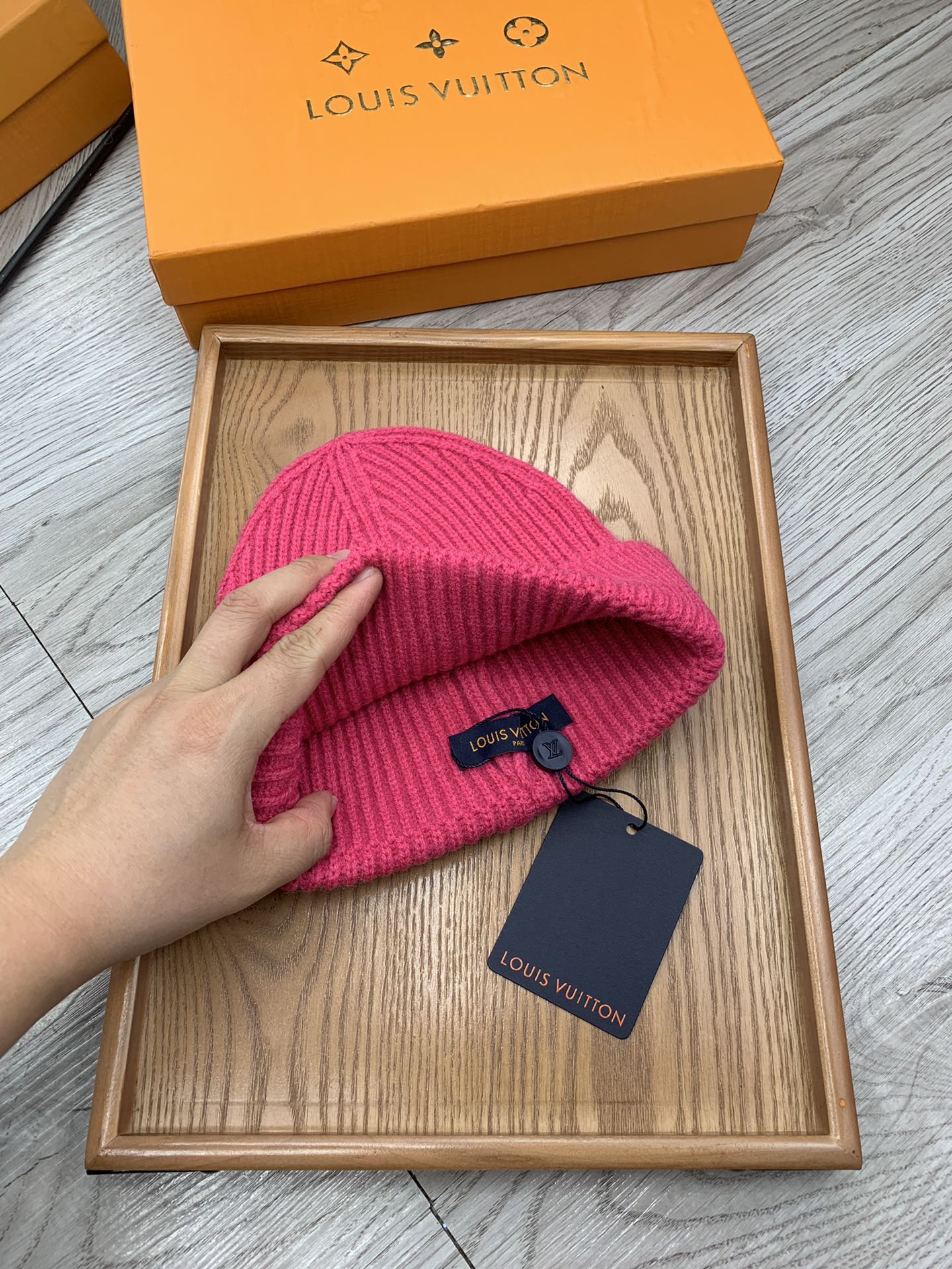 。L家。福利！！【细毛线针织单帽】新款上架，特别实惠的一个系列帽子，面料：细毛线。密度紧致！毛线针织面料