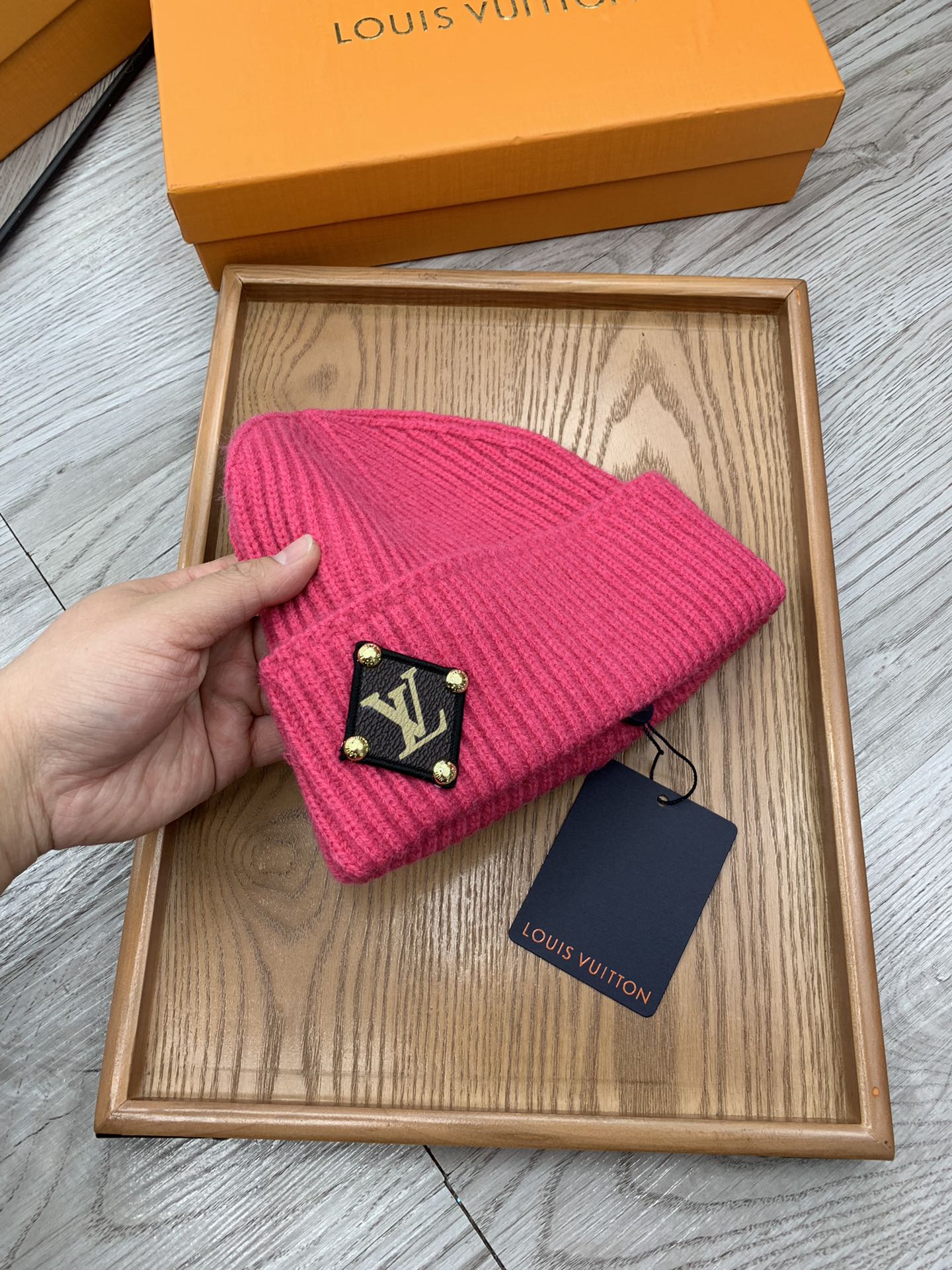 。L家。福利！！【细毛线针织单帽】新款上架，特别实惠的一个系列帽子，面料：细毛线。密度紧致！毛线针织面料