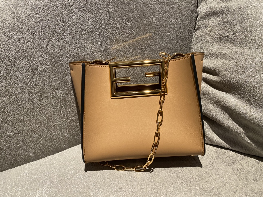 Fendi Way new double F buckle handbag
