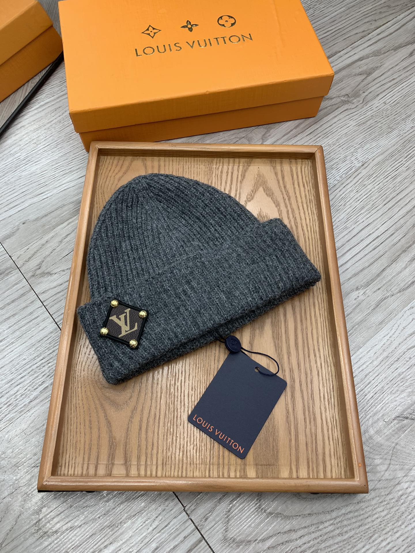 。L家。福利！！【细毛线针织单帽】新款上架，特别实惠的一个系列帽子，面料：细毛线。密度紧致！毛线针织面料