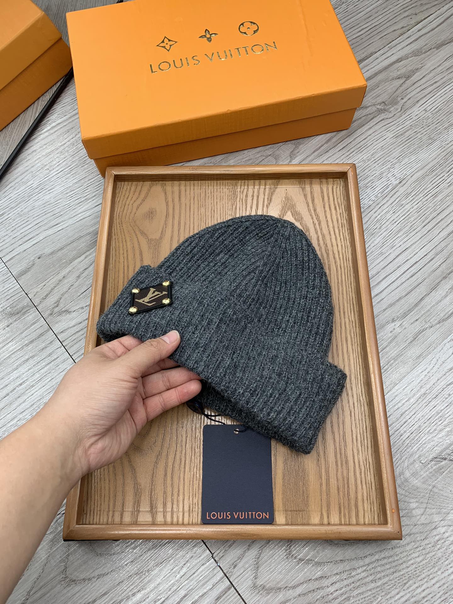 。L家。福利！！【细毛线针织单帽】新款上架，特别实惠的一个系列帽子，面料：细毛线。密度紧致！毛线针织面料