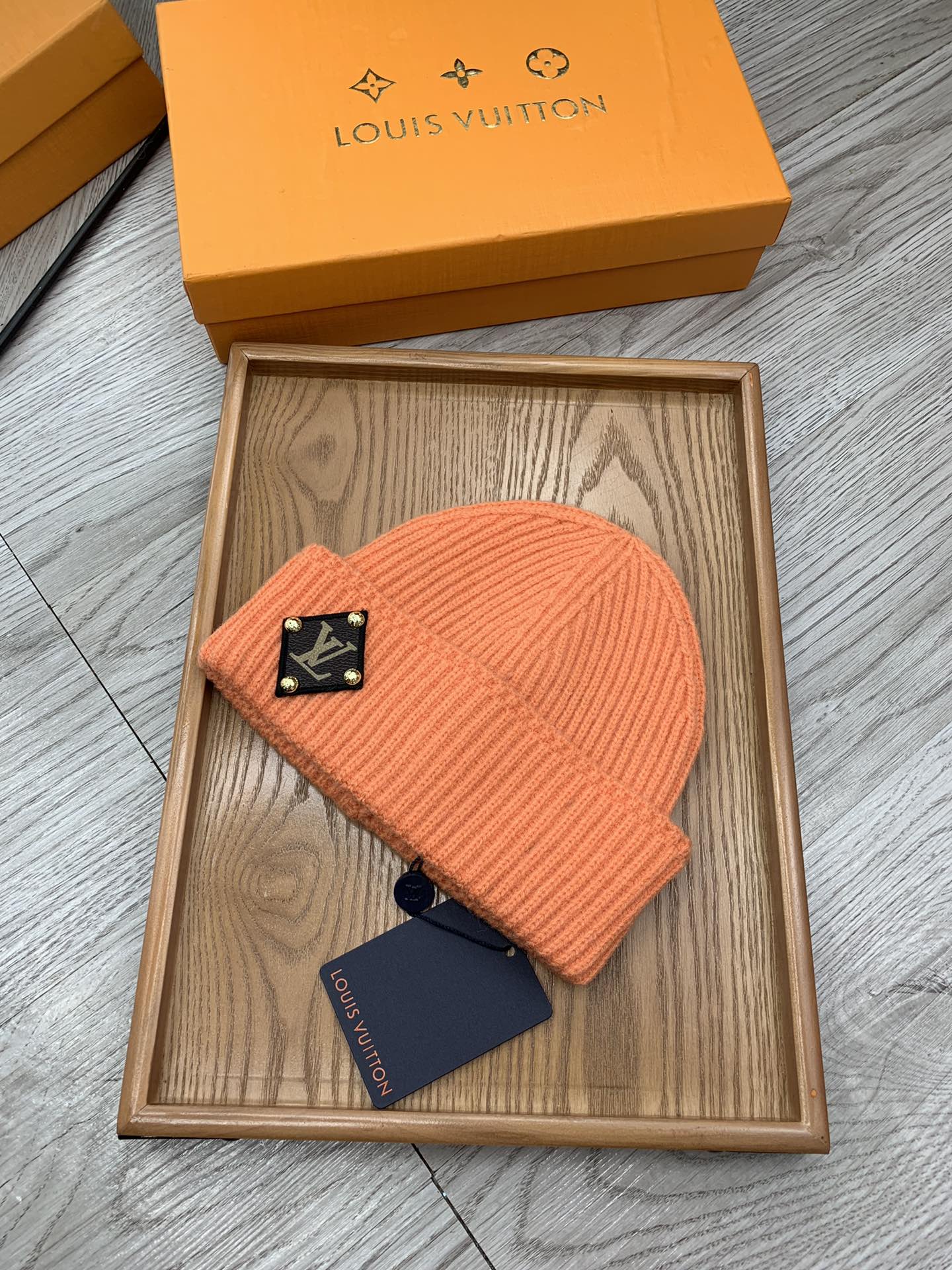 。L家。福利！！【细毛线针织单帽】新款上架，特别实惠的一个系列帽子，面料：细毛线。密度紧致！毛线针织面料