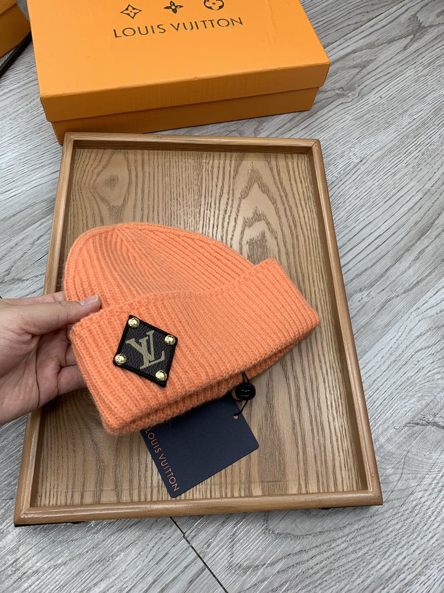 。L家。福利！！【细毛线针织单帽】新款上架，特别实惠的一个系列帽子，面料：细毛线。密度紧致！毛线针织面料