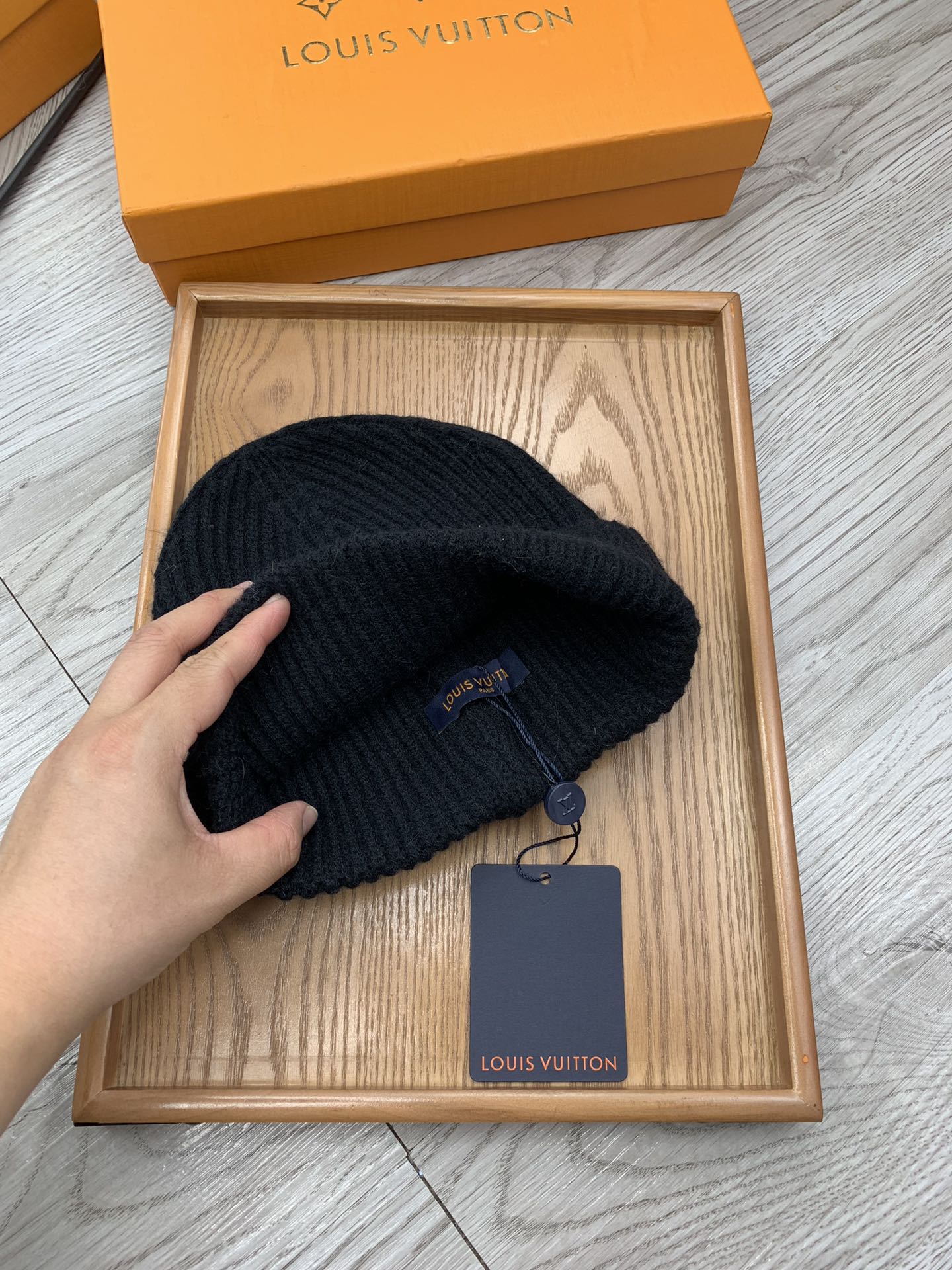 。L家。福利！！【细毛线针织单帽】新款上架，特别实惠的一个系列帽子，面料：细毛线。密度紧致！毛线针织面料