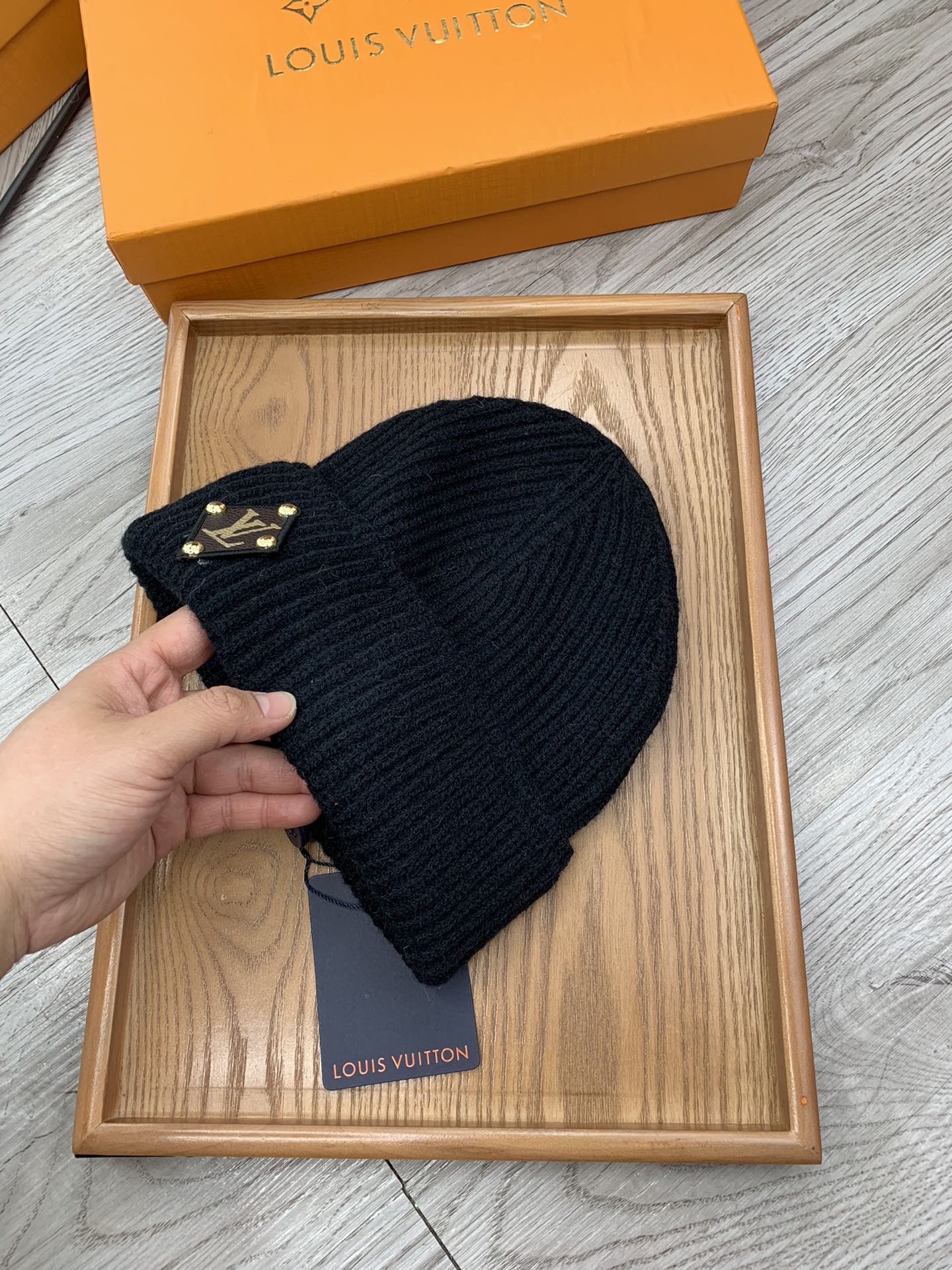 。L家。福利！！【细毛线针织单帽】新款上架，特别实惠的一个系列帽子，面料：细毛线。密度紧致！毛线针织面料