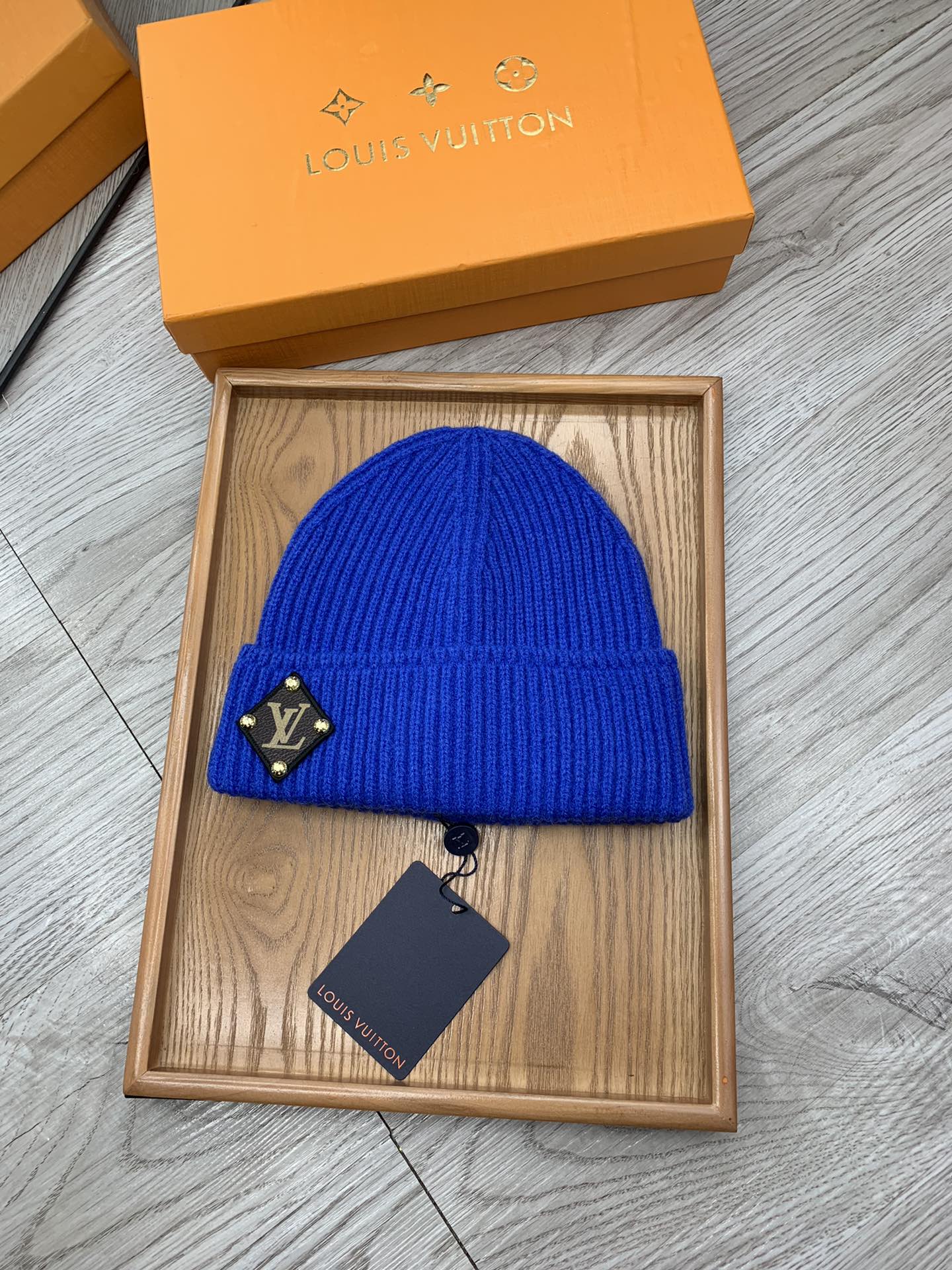 。L家。福利！！【细毛线针织单帽】新款上架，特别实惠的一个系列帽子，面料：细毛线。密度紧致！毛线针织面料