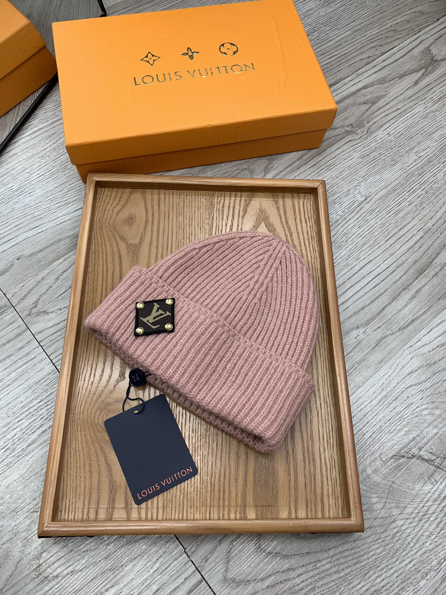 。L家。福利！！【细毛线针织单帽】新款上架，特别实惠的一个系列帽子，面料：细毛线。密度紧致！毛线针织面料