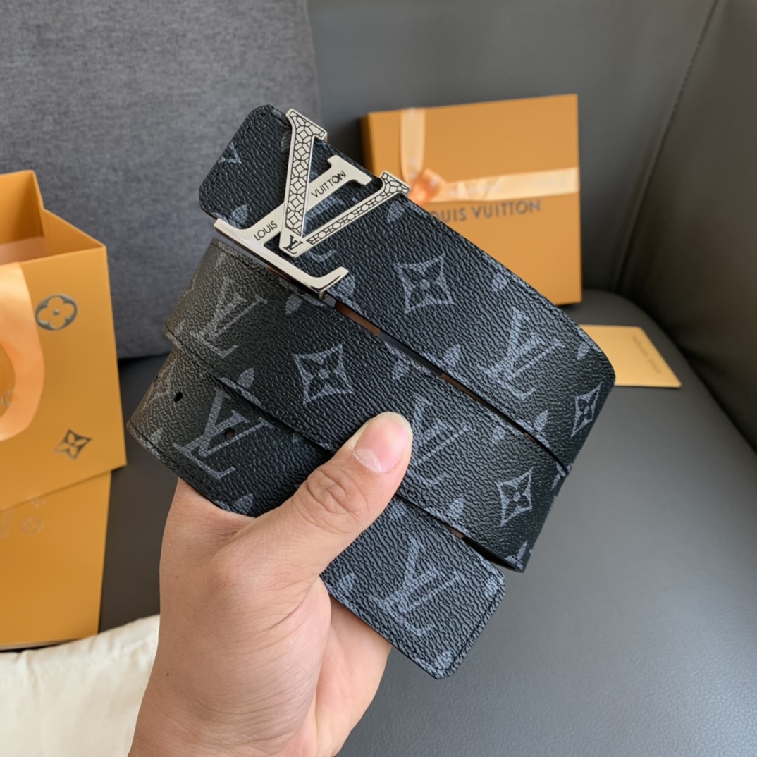 ️LOUISVUITTON[正]采用进口头层皮革精制而成40MM真空电镀马蹄五金耐用不掉色全球销量稳居榜