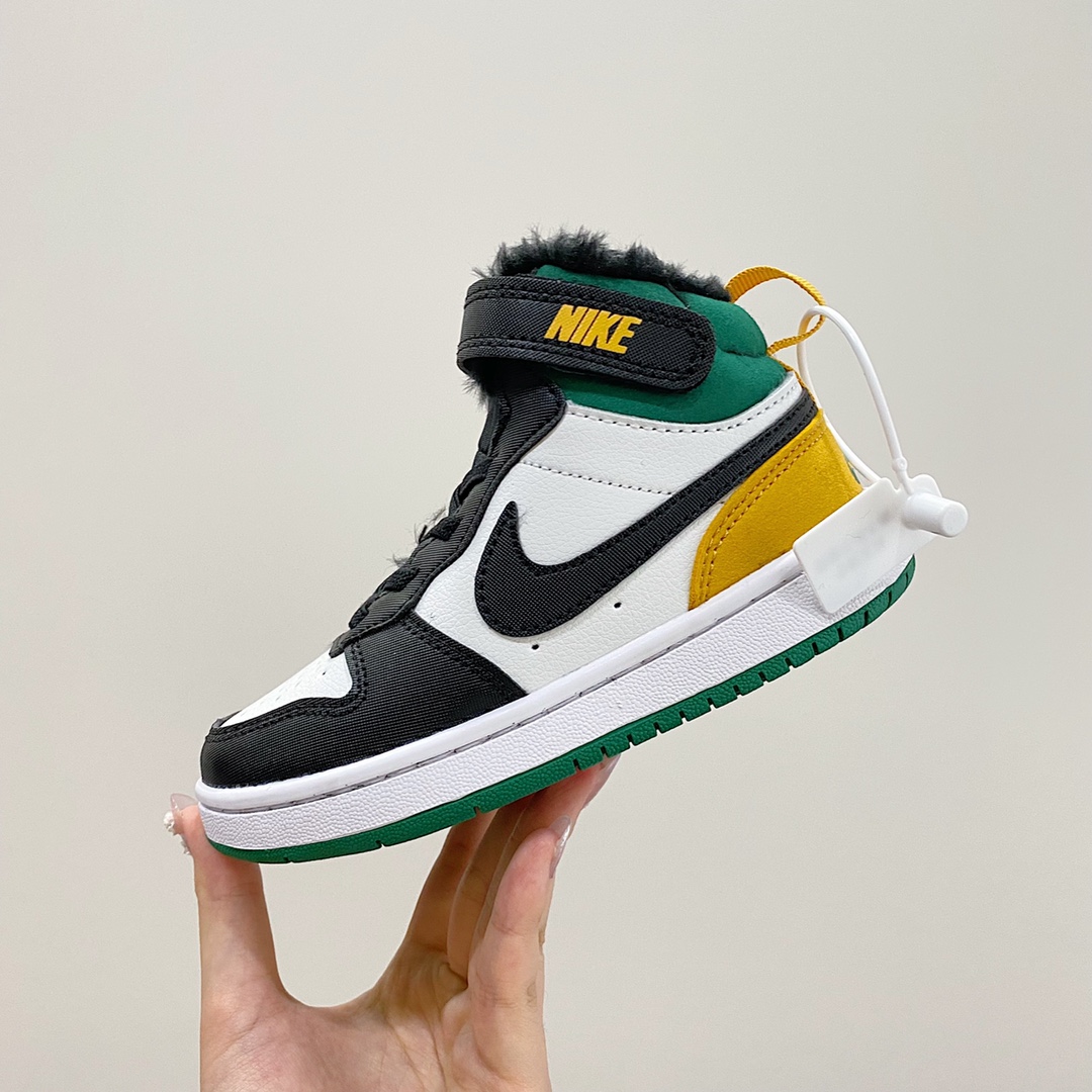 图片[5]-NK空军工装加绒高帮魔术贴童鞋 尺码：22-37.5重磅消息❗️❗️终于等到了这批加绒空军😭😭简约大方的设计，以防寒保暖为主的鞋子，颜值却也不低❗️内里采用加绒加厚的完美设计！保暖系数绝对专业级，抗寒效果必须优秀，进入冬季的必备单品，加绒空军必须提名！整个冬日有它脚脖子都暖🔥.-选品中心