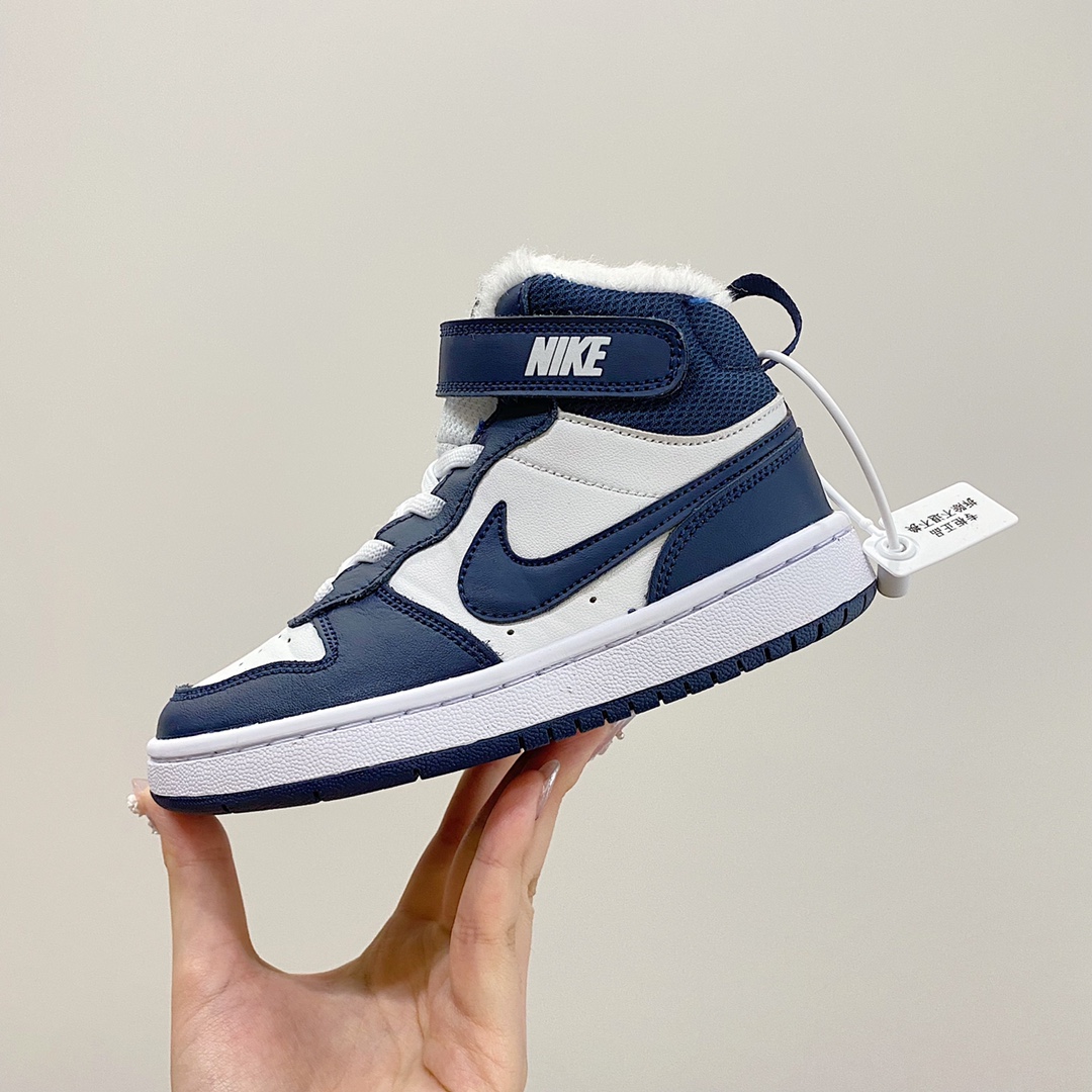 图片[5]-NK空军工装加绒高帮魔术贴童鞋 尺码：22-37.5重磅消息❗️❗️终于等到了这批加绒空军😭😭简约大方的设计，以防寒保暖为主的鞋子，颜值却也不低❗️内里采用加绒加厚的完美设计！保暖系数绝对专业级，抗寒效果必须优秀，进入冬季的必备单品，加绒空军必须提名！整个冬日有它脚脖子都暖🔥.-选品中心