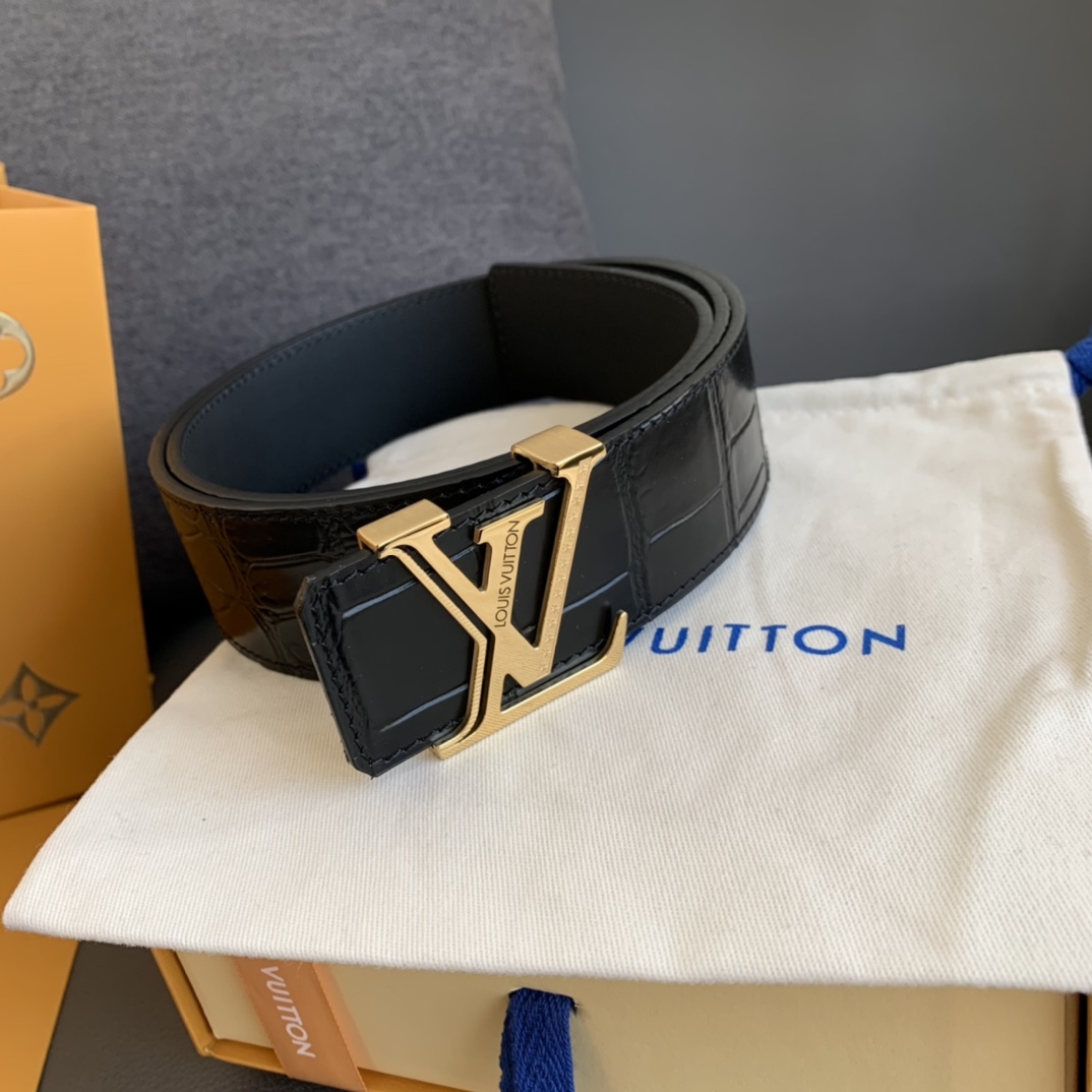 ️LOUISVUITTON[正]采用进口头层皮革精制而成40MM真空电镀马蹄五金耐用不掉色全球销量稳居榜