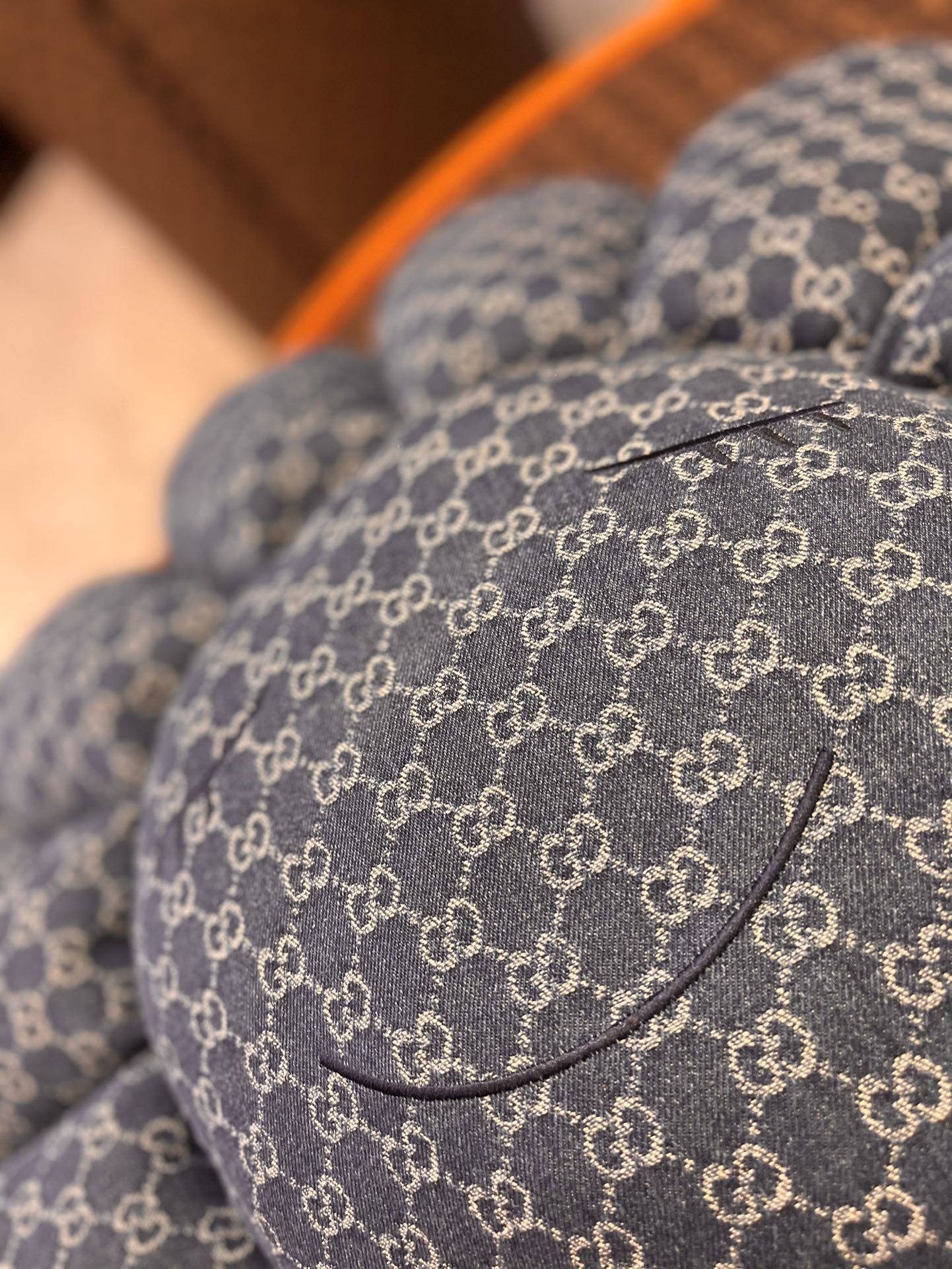 Gucci Cushion - Comprehensive 7