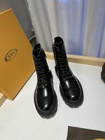 The Top Ultimate Knockoff
 TOD’S Martin Boots Polishing Rubber Fall/Winter Collection