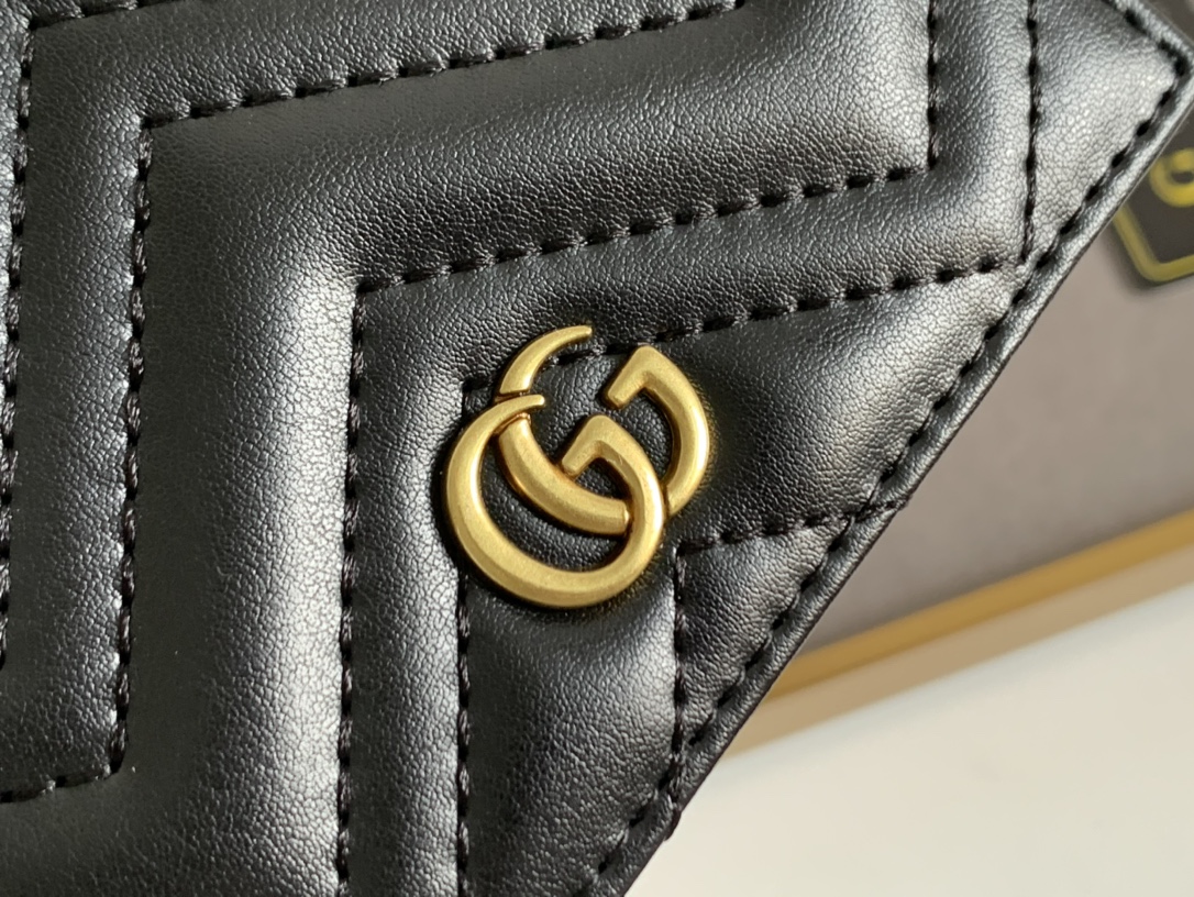 GUCCI GG Marmontシリーズ 翻盖式カードケース