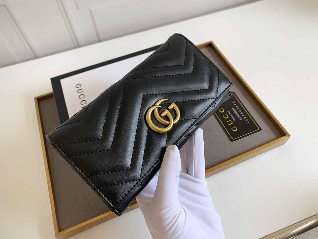 Gucci GG Marmont 長款財布 - 高品質な絞り込みレザーと人形花紋デザイン