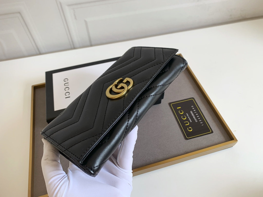 Gucci GG Marmont 長款財布 - 高品質な絞り込みレザーと人形花紋デザイン