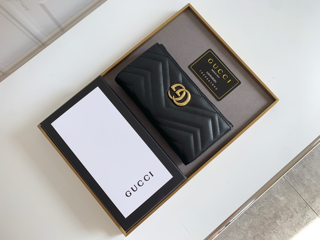 Gucci GG Marmont 長款財布 - 高品質な絞り込みレザーと人形花紋デザイン