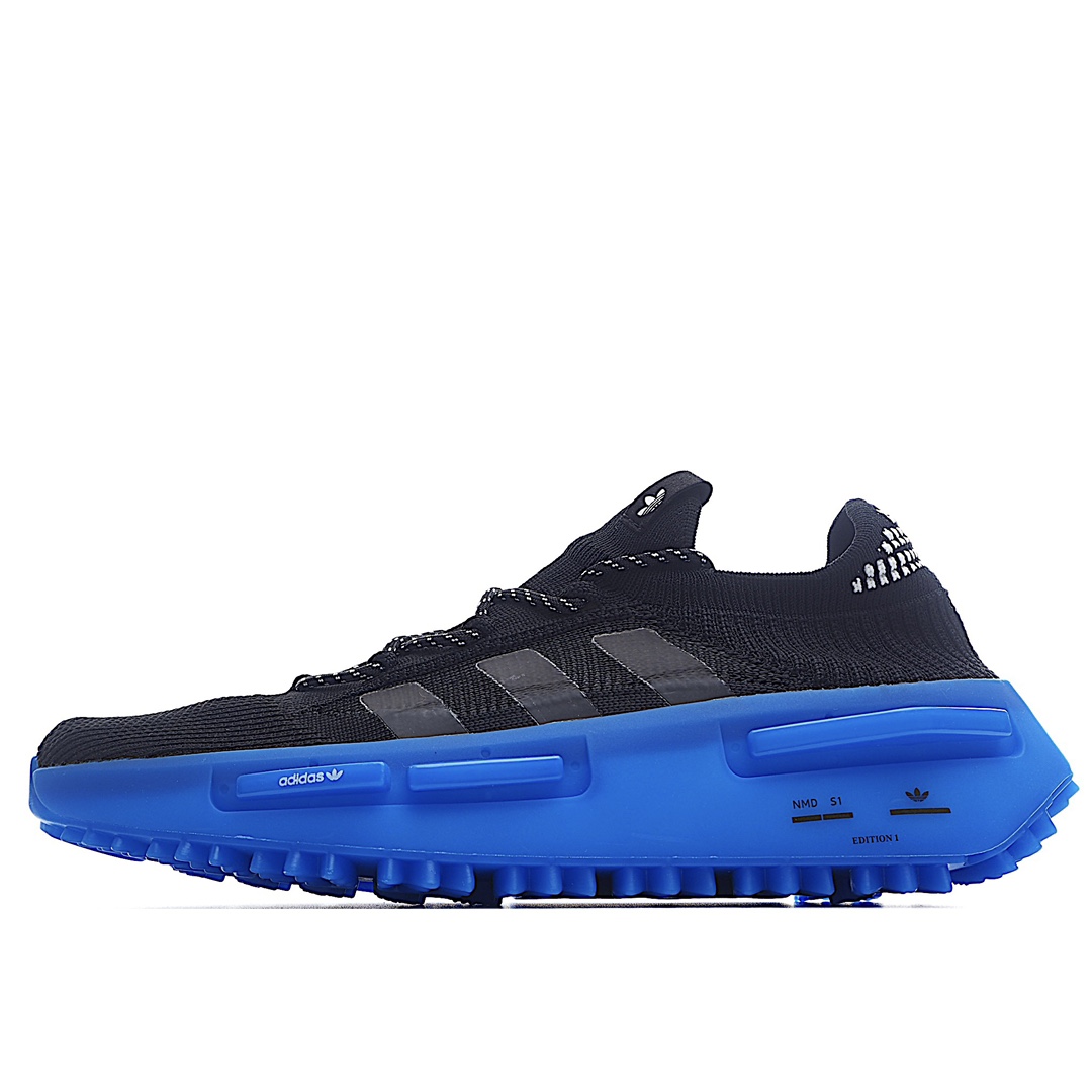 J0 菲董上脚 AD 阿迪 NMD S_1系列 袜套式运动休闲跑步鞋 GZ7 F5 2原鞋购回 重金开发 脚感非常舒适 包裹感很强 全部配件都是全新开模定制打造 全套配件齐全 诚意满满 配色颜值爆表十分耐看 真香定律 省钱秘籍 找我零头即可拥有享受