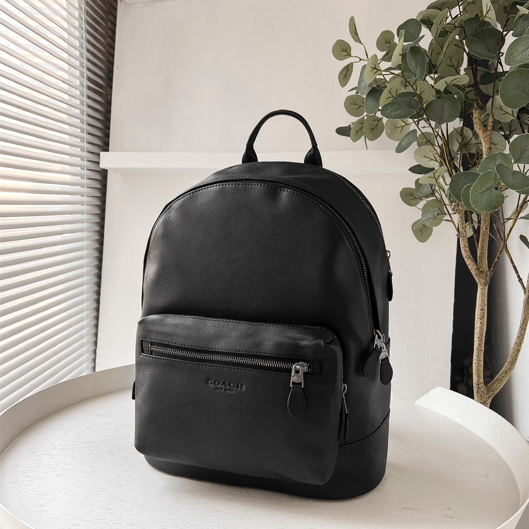 Coach 新款书包，荔枝纹牛皮，尺寸：44*35*15cm