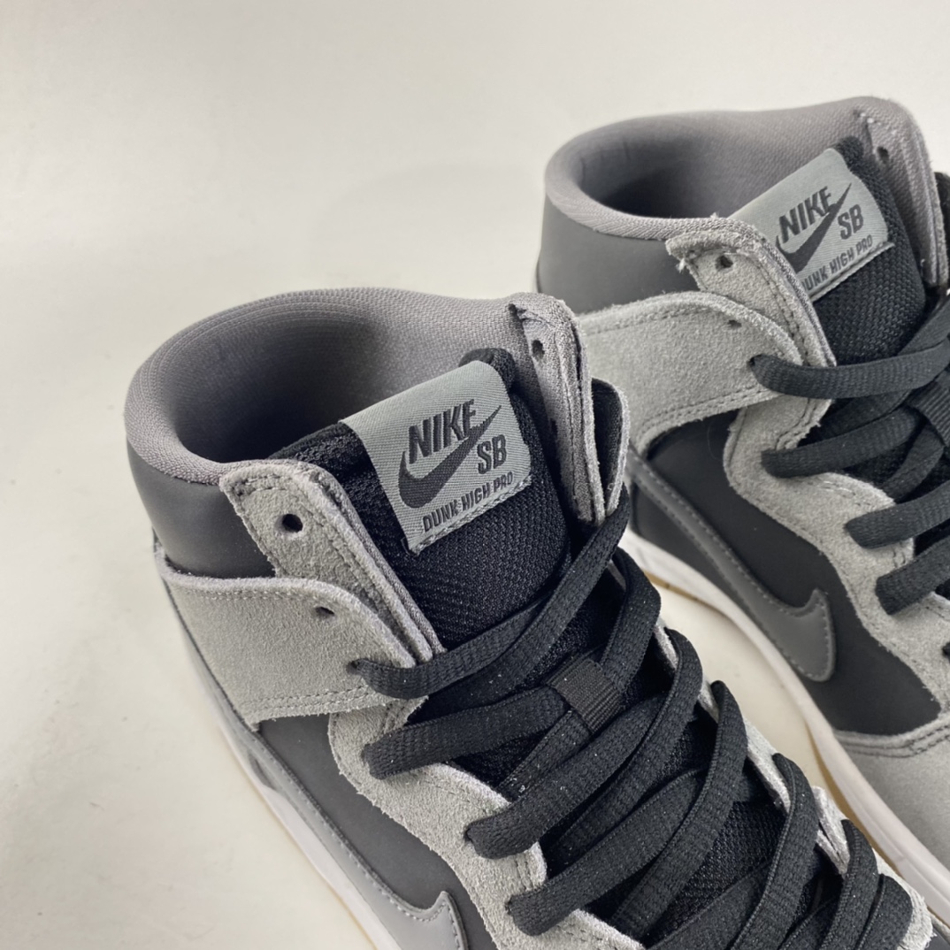 P260  NIKE SB Zoom Dunk High Pro 耐克高帮滑板鞋 854851-066