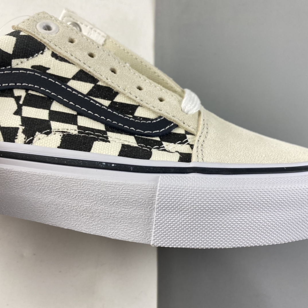 P150  Vans oId skool 范斯官方黑白棋盘格侧边小标条纹米白低帮职业滑板鞋  VN0A5FCB9CU