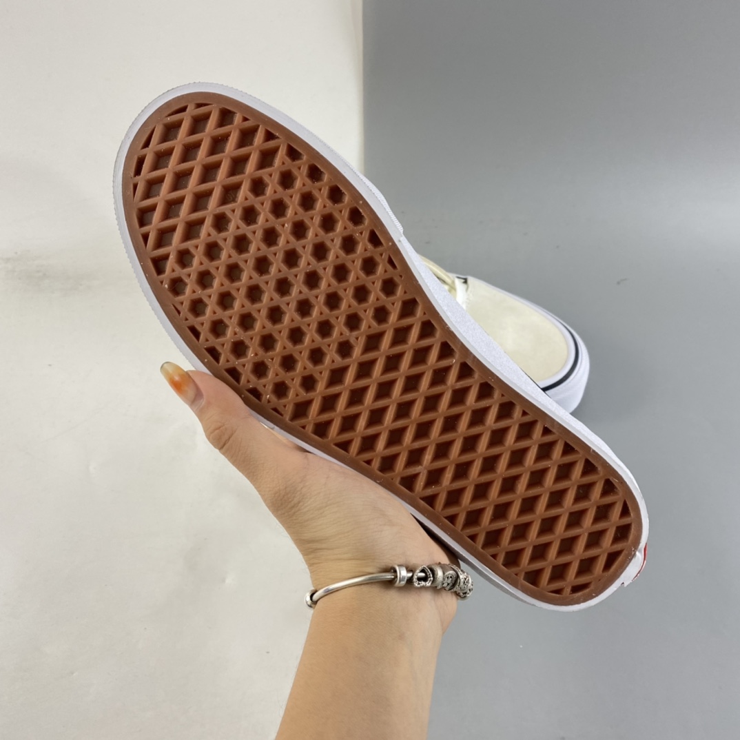 P150  Vans oId skool 范斯官方黑白棋盘格侧边小标条纹米白低帮职业滑板鞋  VN0A5FCB9CU