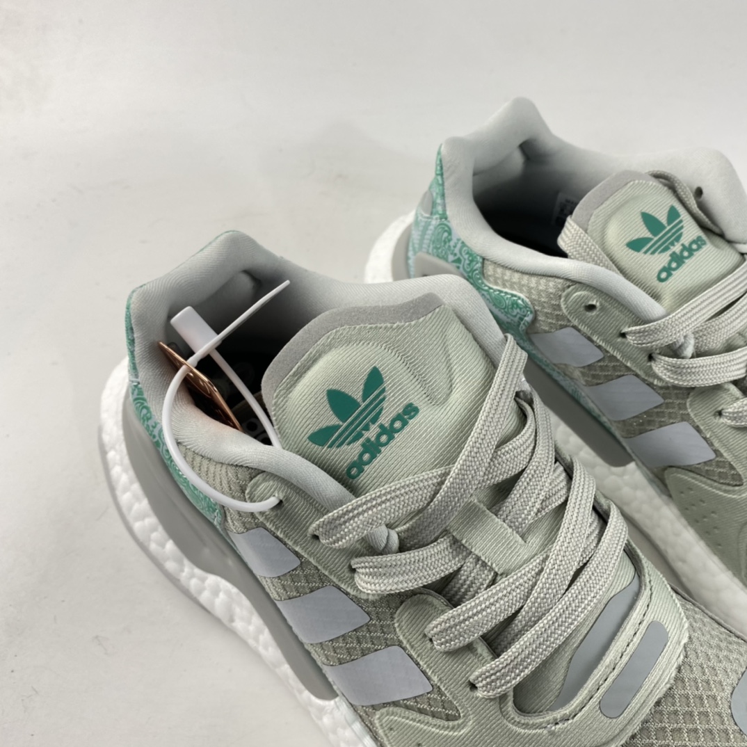 P220 Adidas Originals 2020 Day Jogger Boost 三叶草 FW4539