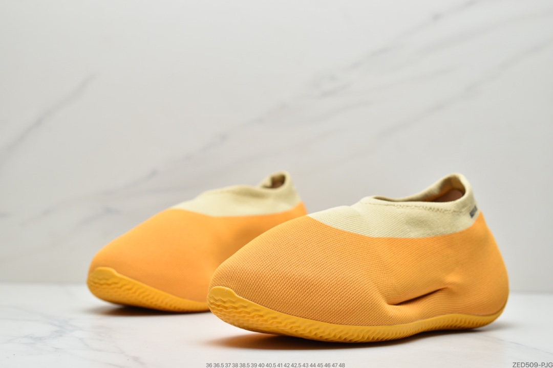 260  Yeezy Knit Runner  “Sulfur” 黄色硫磺洞洞鞋兄弟款GW5353