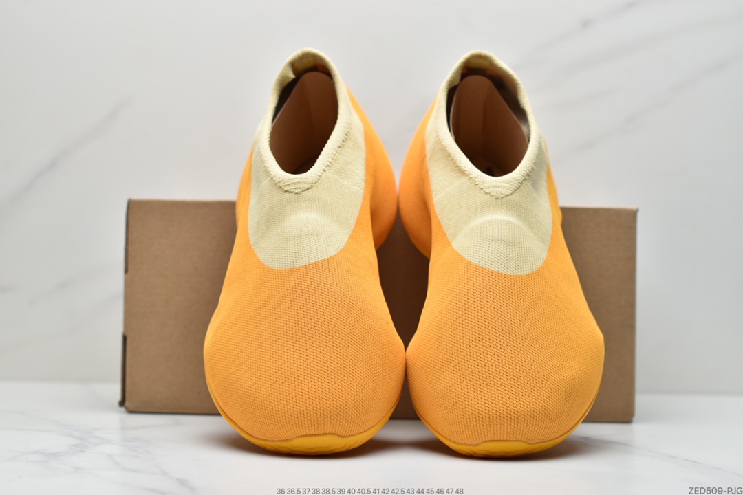 260  Yeezy Knit Runner  “Sulfur” 黄色硫磺洞洞鞋兄弟款GW5353