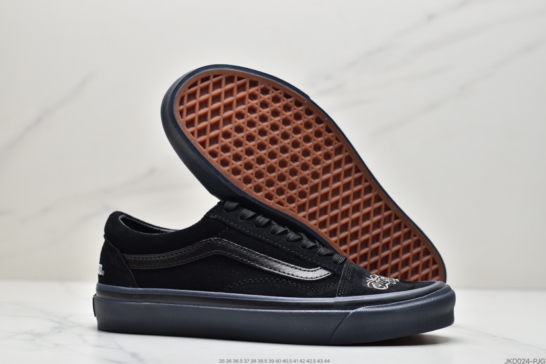 160 万斯VANS STYLE 36 DECON SF 包头系列半月半头复古硫化板鞋