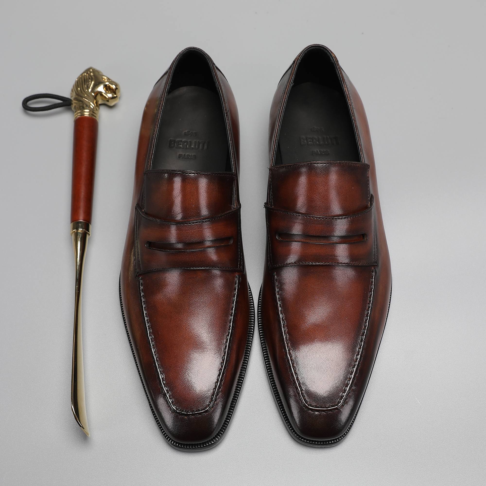 Berluti/Berluti Nuevo modelo está llegando Material de cuero de vaca importado hecho a mano por el r