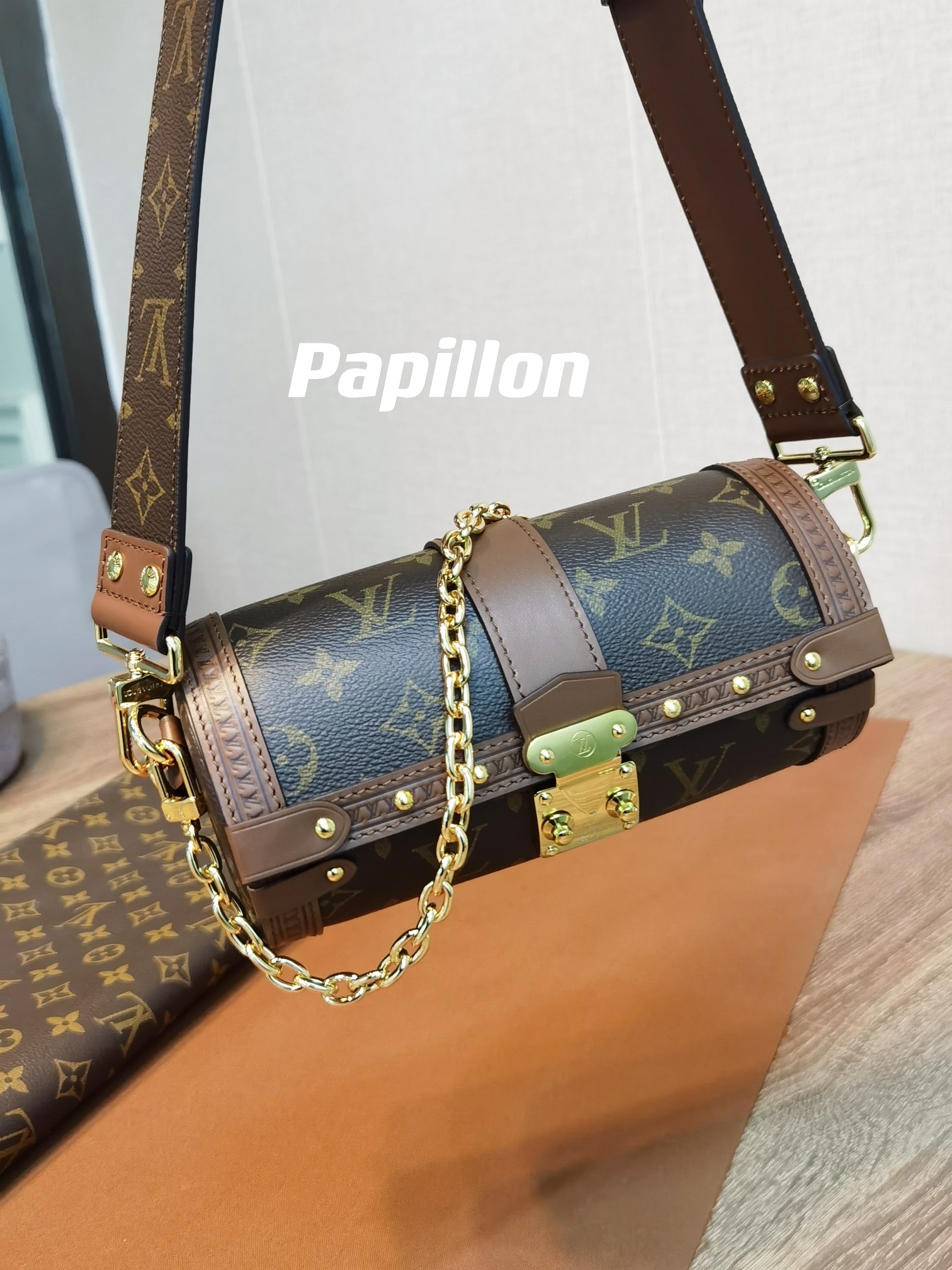 Louis Vuitton LV Papillon BB Handbags Cylinder & Round Bags Printing All Steel Fall/Winter Collection Sweatpants M57835