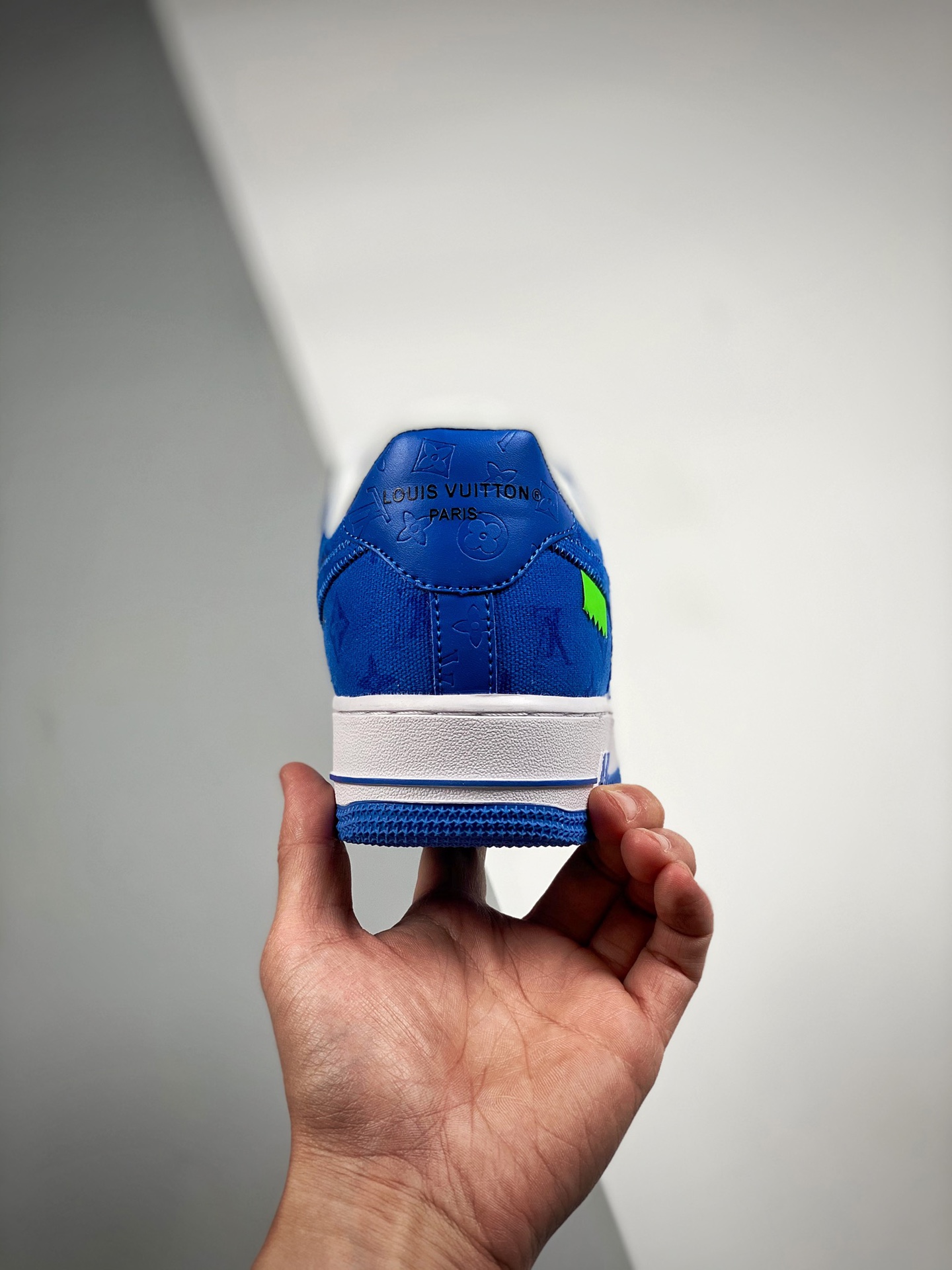 Miniatura 8