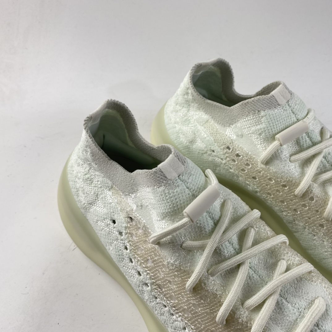 P380  Adidas Yeezy Boost 380 ”Calcite Glow” 夜光白 GZ8668