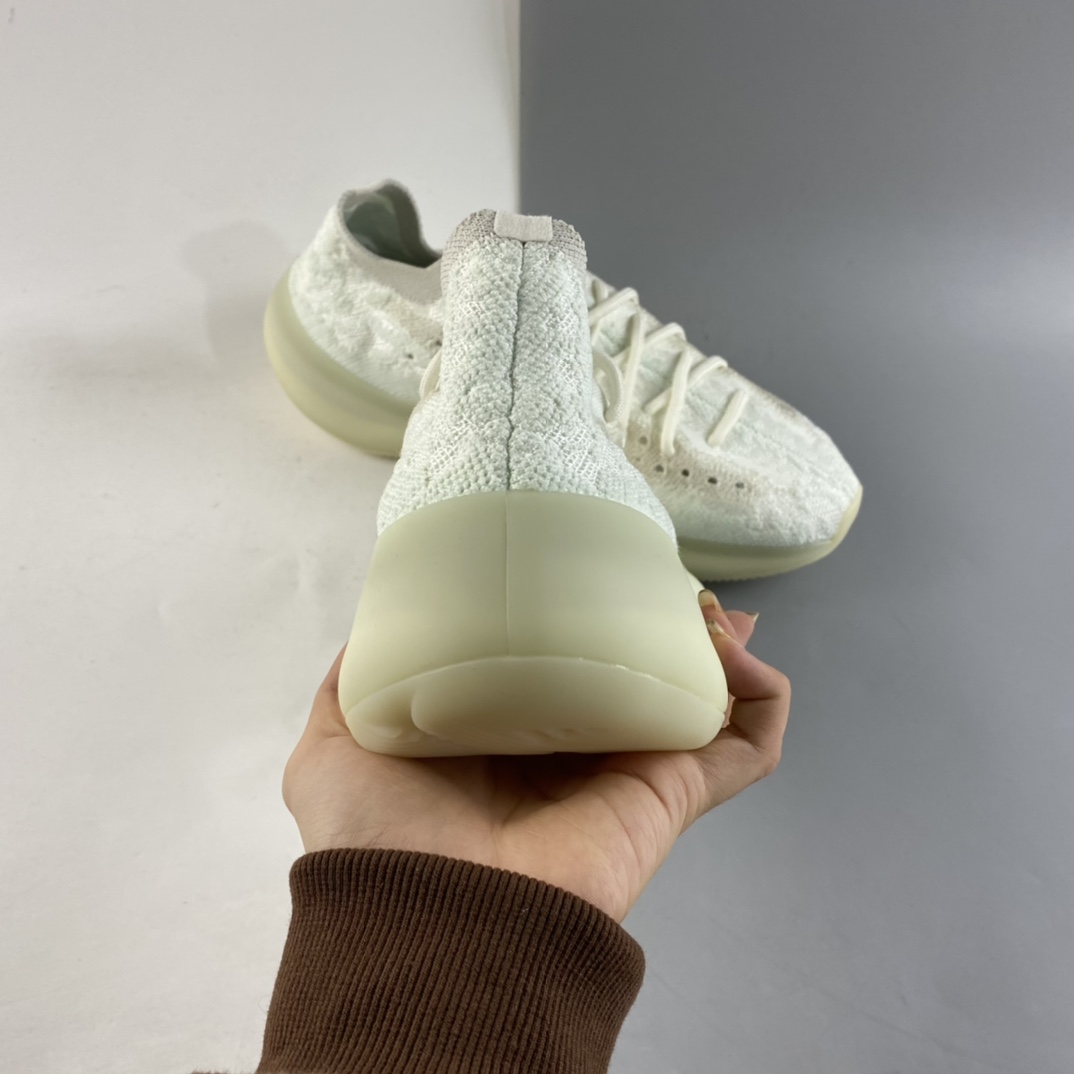 P380  Adidas Yeezy Boost 380 ”Calcite Glow” 夜光白 GZ8668