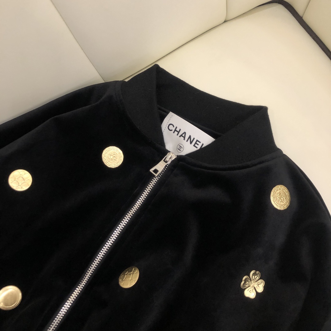 Chanel金丝绒质地外套新品现货发