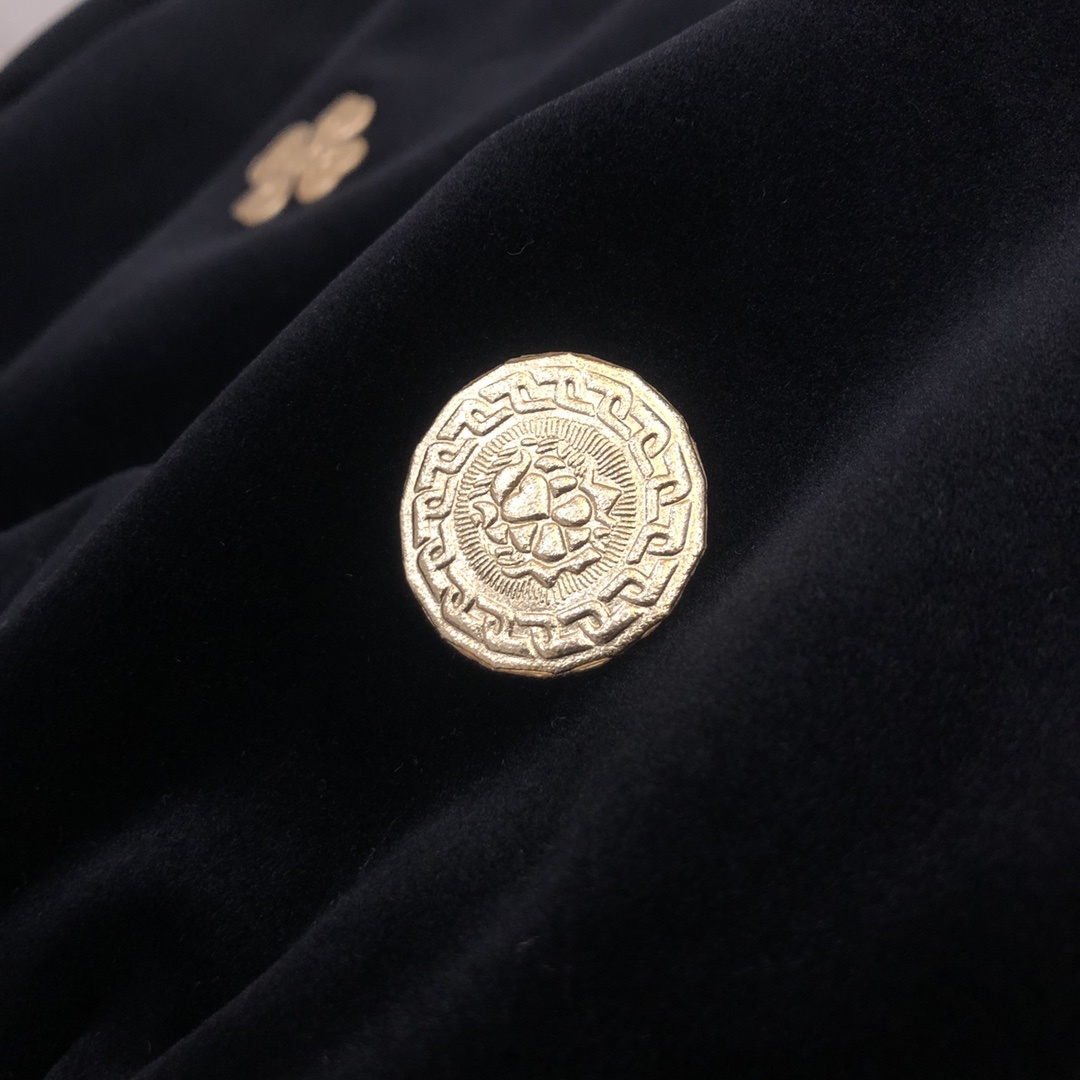 Chanel金丝绒质地外套新品现货发