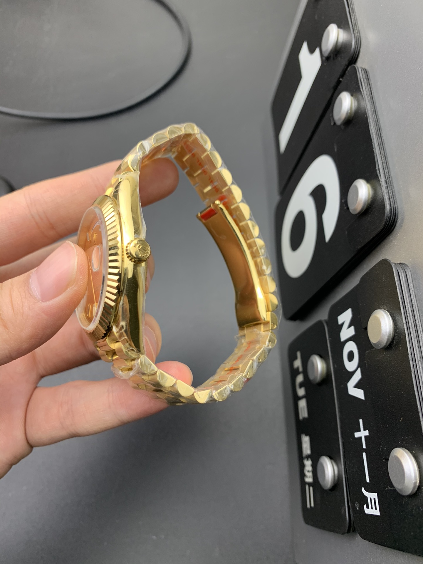 Rolex 钻星期日志