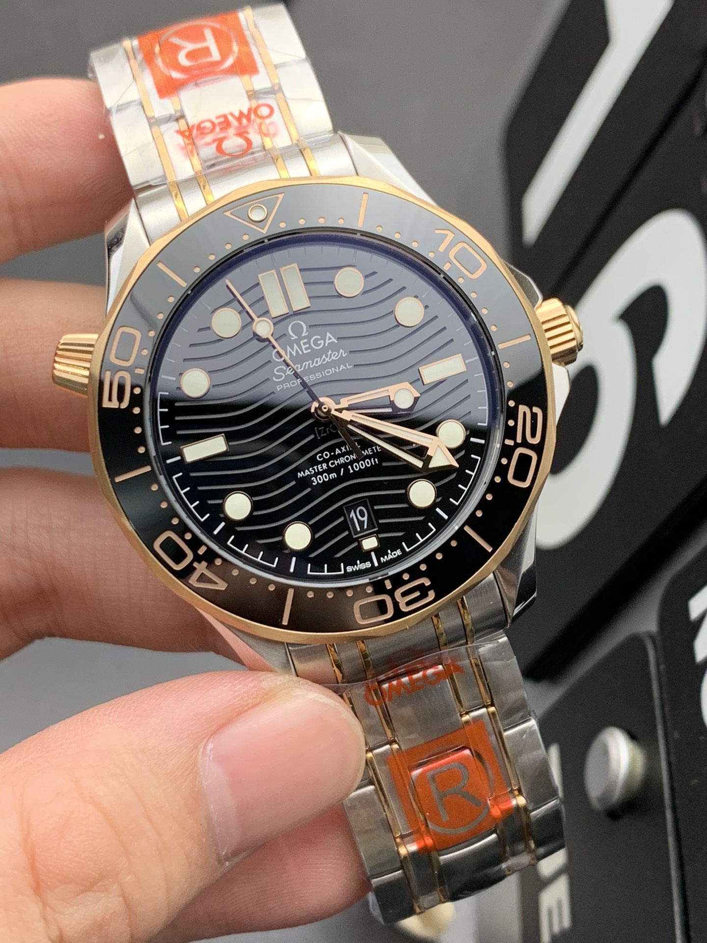 Omega OR 间金海马