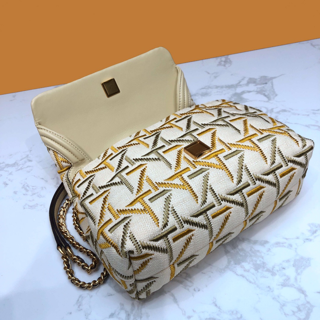 Tory Burch ～2021托里伯奇最新款 款号：79511