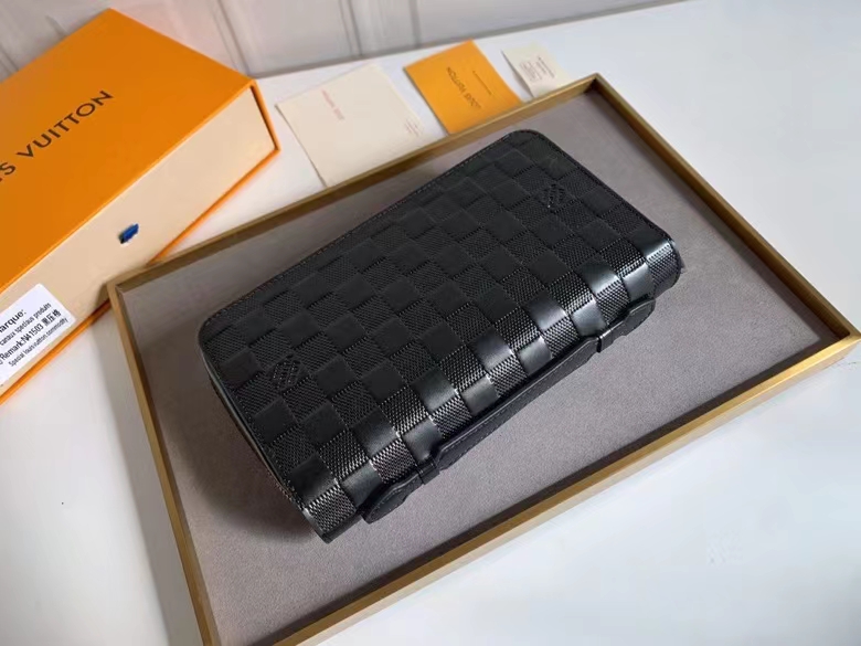 P234 手提げ単拉链手包 Zippy XL - 超機能的で大容量