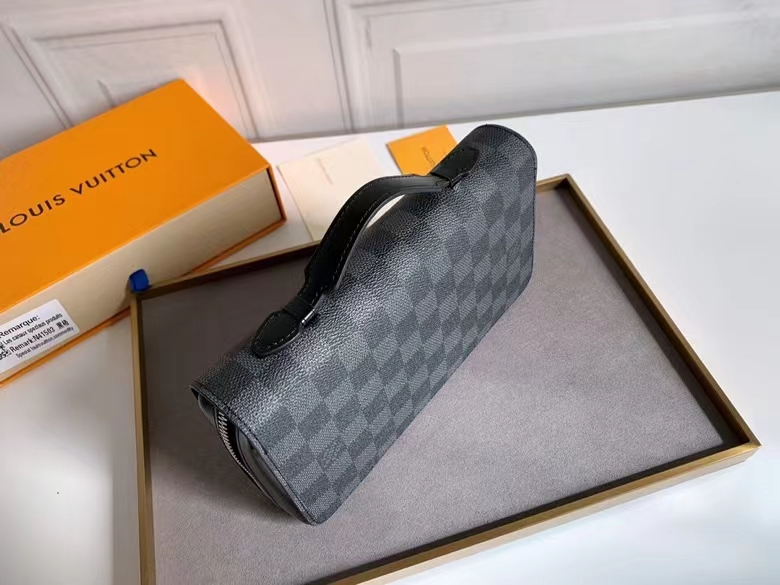 Zippy XL単拉链手包 - 機能的でスタイリッシュなデザイン