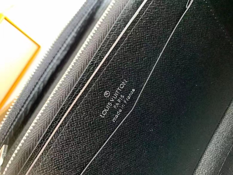 Zippy XL単拉链手包 - 機能的でスタイリッシュなデザイン