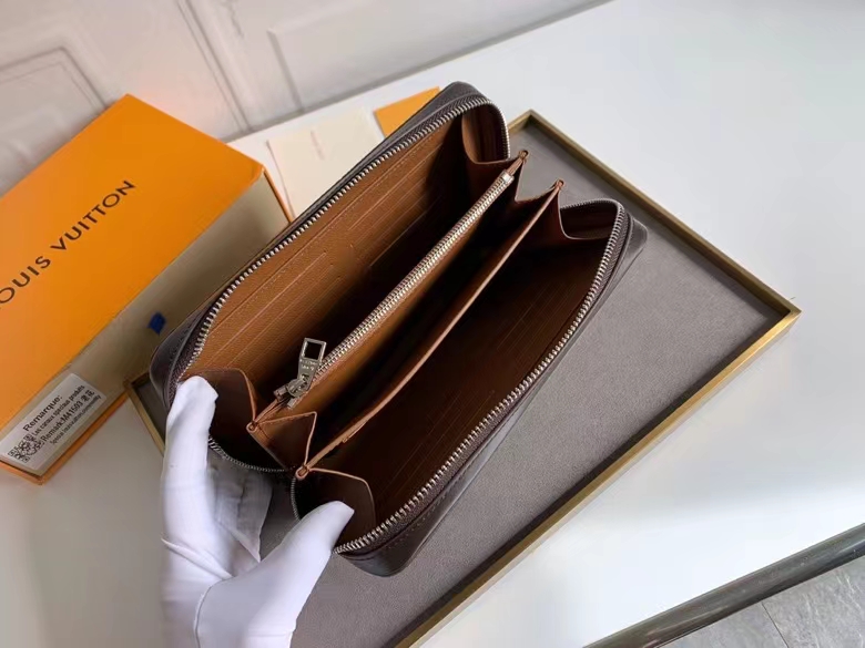 P234 Zippy XL 手包 - 高機能な単拉链デザイン