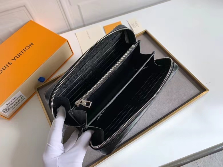 高級感漂うZippy XL単拉链手包 - 多機能で収納力抜群