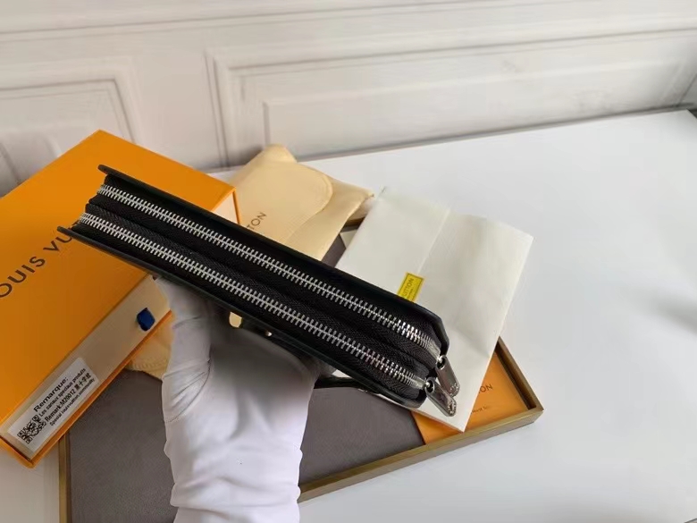 モノグラムキャンバス メンズダブルジップ財布 実用的なデザイン