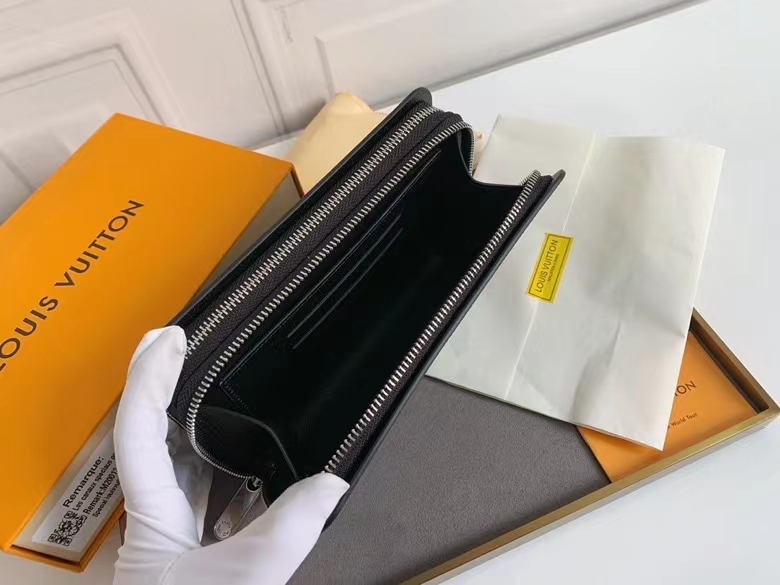 モノグラムキャンバス メンズダブルジップ財布 実用的なデザイン