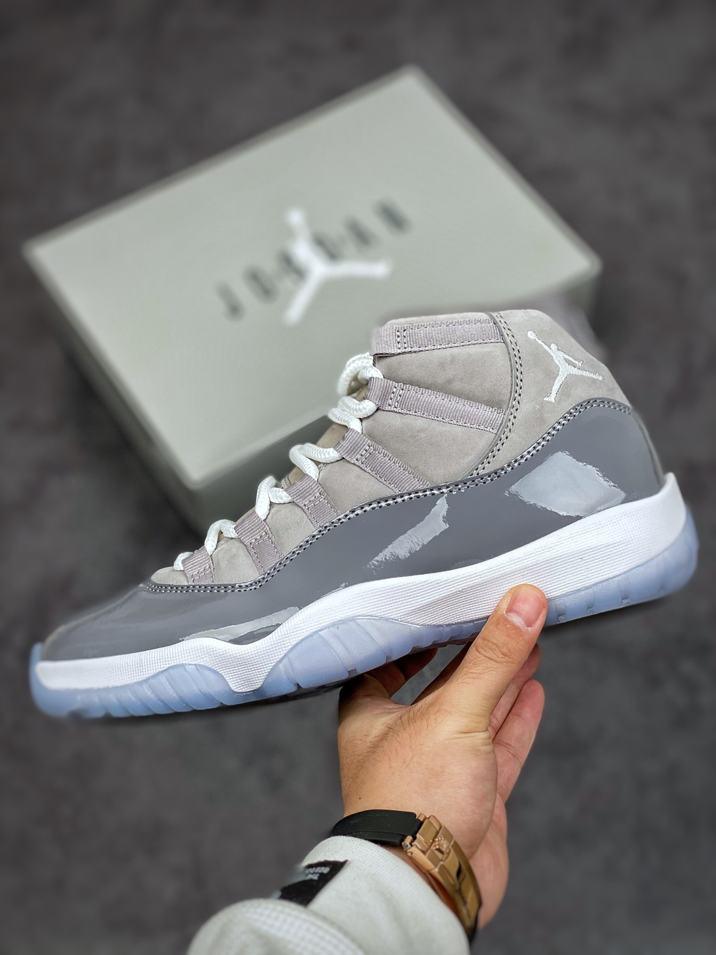 380 Air Jordan 11 AJ11 乔丹11代高帮篮球鞋/灰白CT8012-005