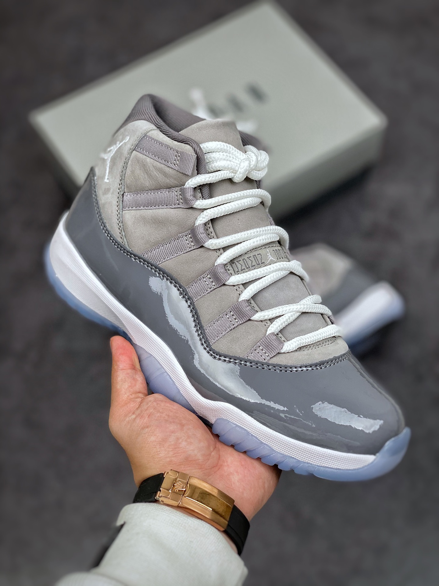 380 Air Jordan 11 AJ11 乔丹11代高帮篮球鞋/灰白CT8012-005